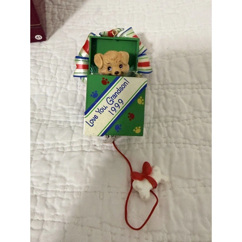 1999 Carlton Cards Heirloom Collection Love You Grandson Puppy Present Ornament